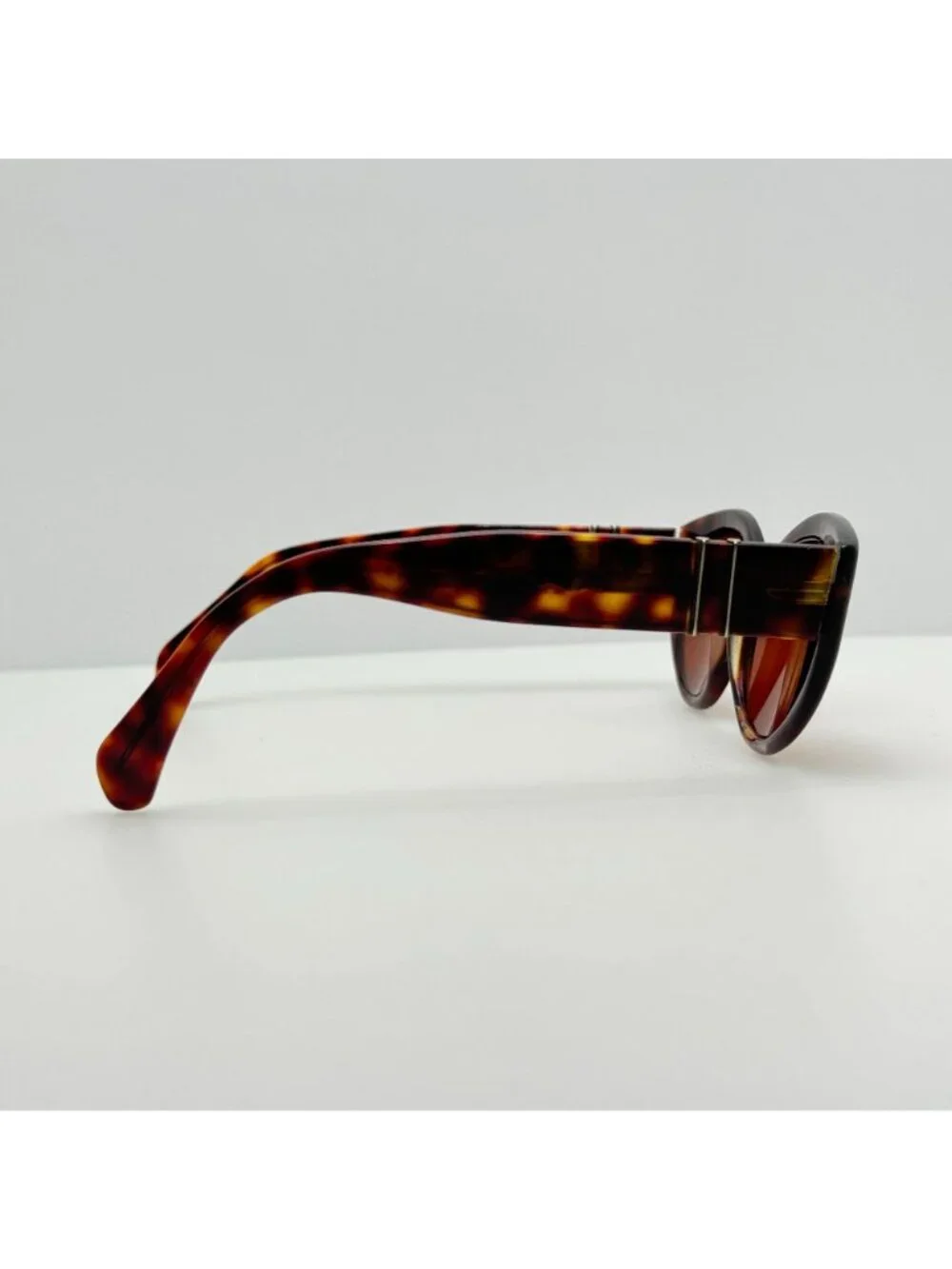 Persol this item